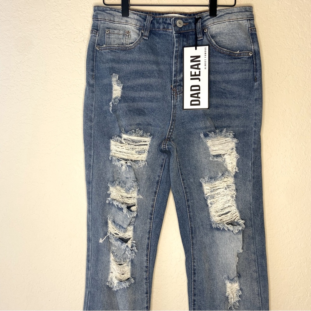 Almost Famous Distressed Dad Jean High Rise Med Blue Wash Women’s 9 NWT